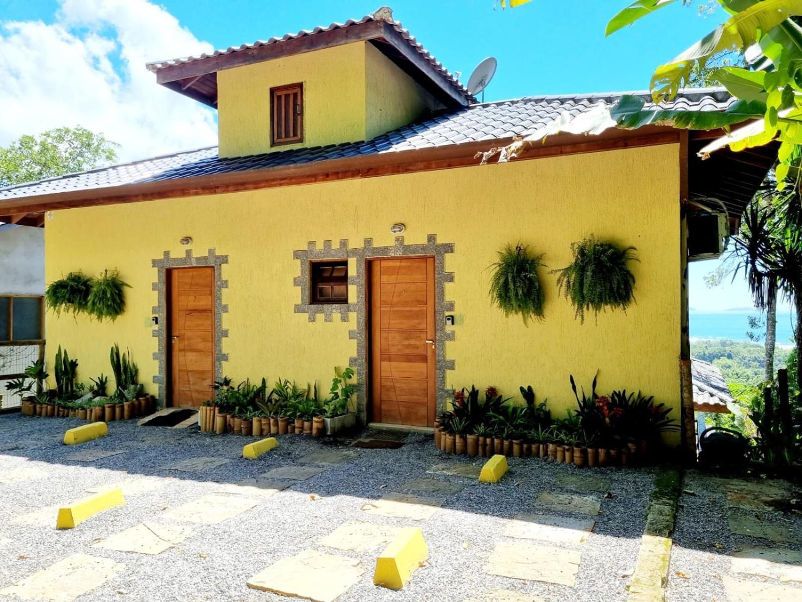 Burung Flats Itamambuca - Hospedagem Com Vista Para O Mar 우바투바 외부 사진