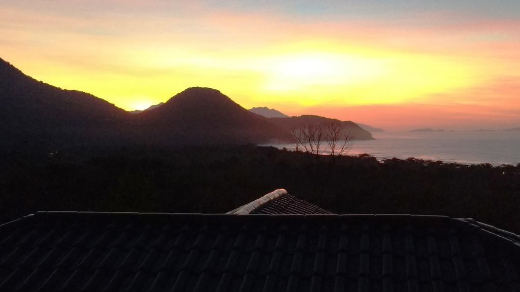 Burung Flats Itamambuca - Hospedagem Com Vista Para O Mar 우바투바 외부 사진